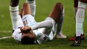 Kylian Mbappé strzelił gola i doznał urazu. Zszedł z boiska w 58. minucie