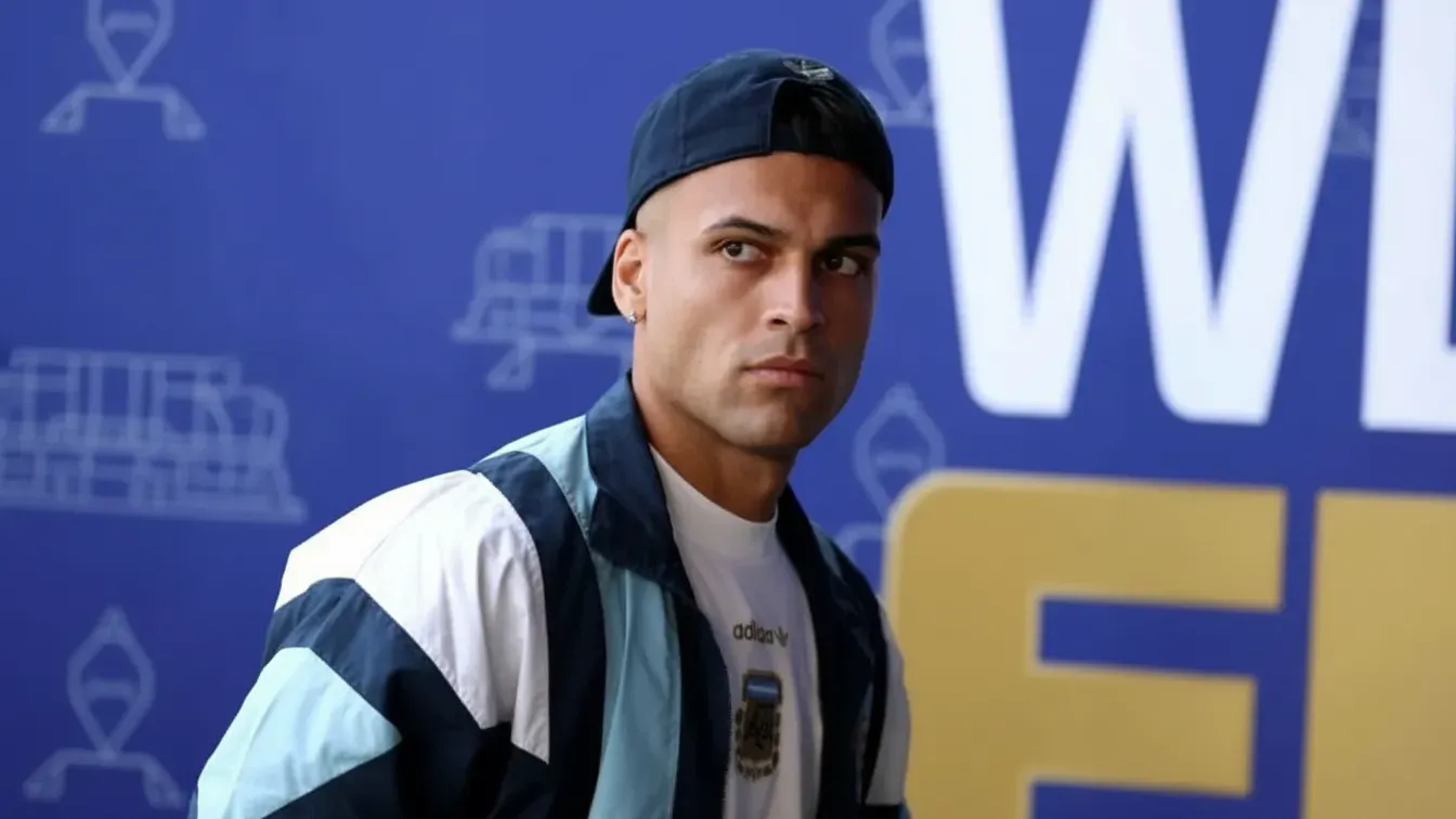Lautaro Martínez na celowniku potęgi z LaLiga. Christian Chivu przerywa milczenie