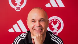 Legenda Barcelony zaczyna nową przygodę. Andres Iniesta podpisał kontrakt