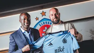 Legenda światowej piłki zaczyna nową karierę. Yaya Toure podpisał kontrakt