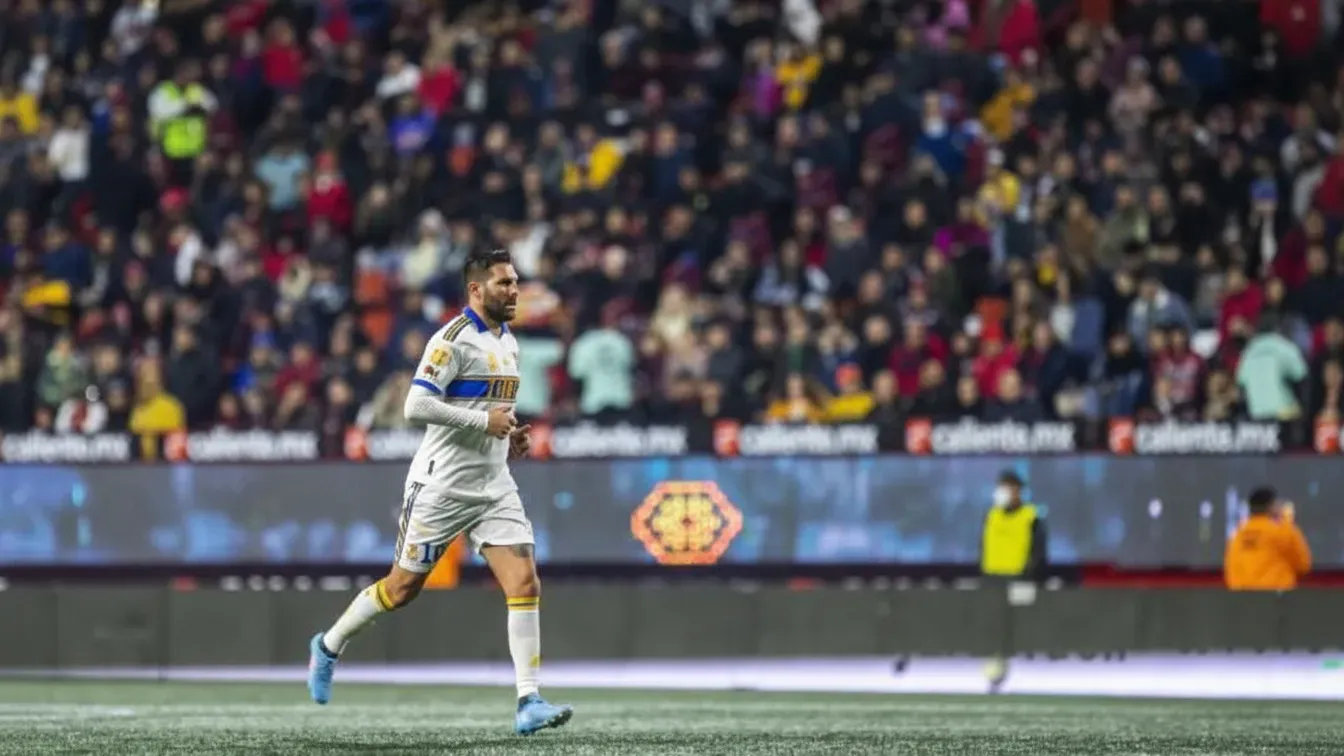Legenda Tigres na rozdrożu. André-Pierre Gignac może trafić do wielkiego rywala