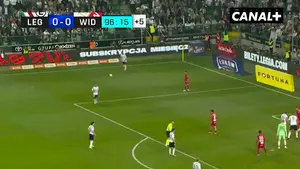 Legia wygrywa! Rafał Adamski bohaterem! Oglądaj mecze @_Ekstraklasa_ w CANAL+: