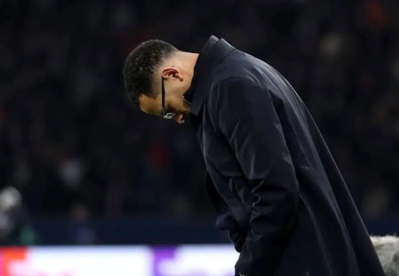 Liam Rosenior przerywa milczenie w sprawie przyszłości Chelsea