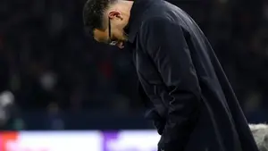 Liam Rosenior przerywa milczenie w sprawie przyszłości Chelsea