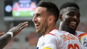 Lider asyst Ligue 1 odejdzie za darmo? Wielkie kluby już czekają na decyzję gwiazdy