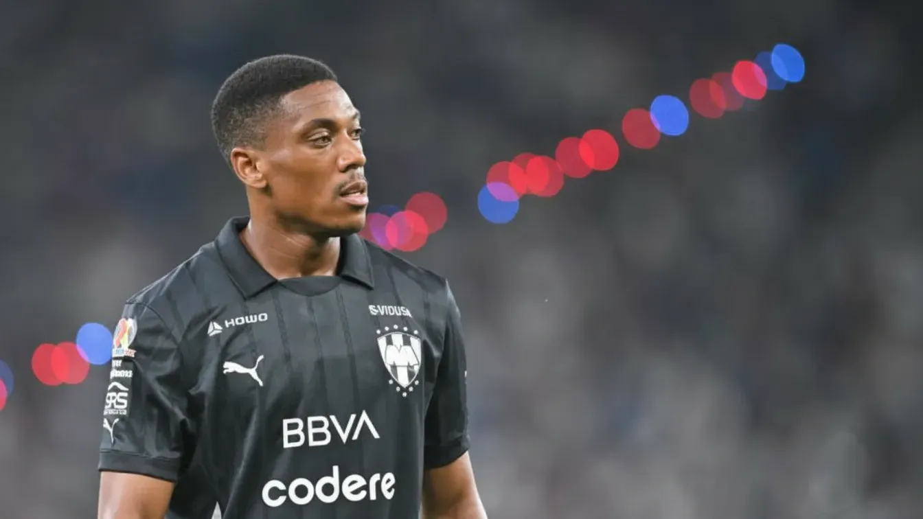 Lille walczy o podpis byłego gracza Manchesteru United. Napastnik odrzucił już dwie oferty