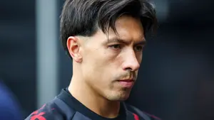 Lisandro Martinez walczy o przyszłość. Władze z Old Trafford stawiają twardy warunek.