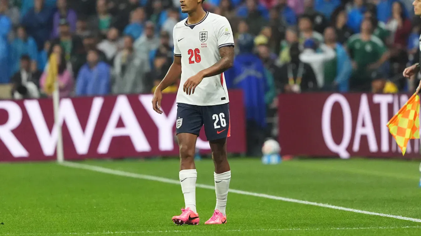 Liverpool nie planuje powrotu Quansaha. Cena klauzuli odstrasza