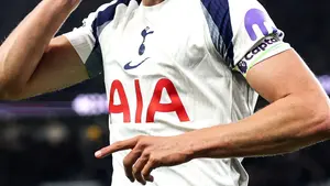 Liverpool rusza po gwiazdę Tottenhamu. Micky van de Ven chce transferu