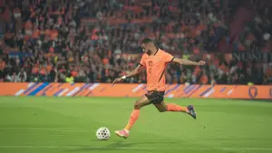 Liverpool stawia twardy warunek. Gwiazda może odejść, ale tylko pod jednym względem