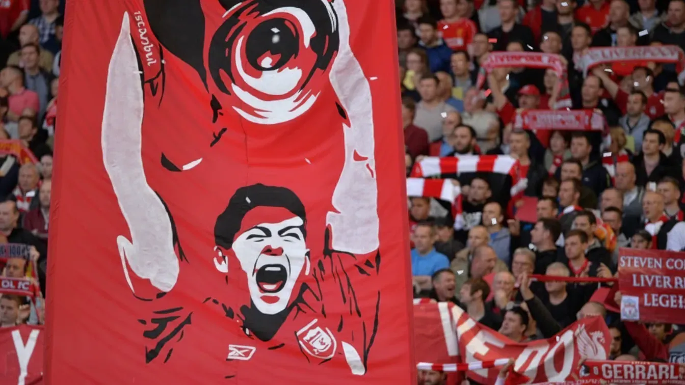 Liverpool walczy o następcę Mohameda Salaha. Niemcy żądają fortuny za nową gwiazdę