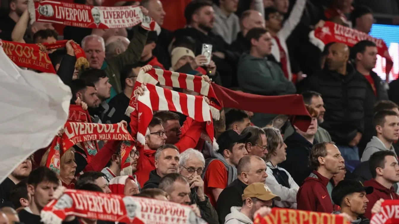 Liverpool wykłada fortunę na następcę Salaha. Gigantyczna oferta za 19-latka z Lipska
