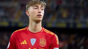 Luis de la Fuente stawia na duet z Realu Madryt. Huijsen wraca po nieobecności na mundialu