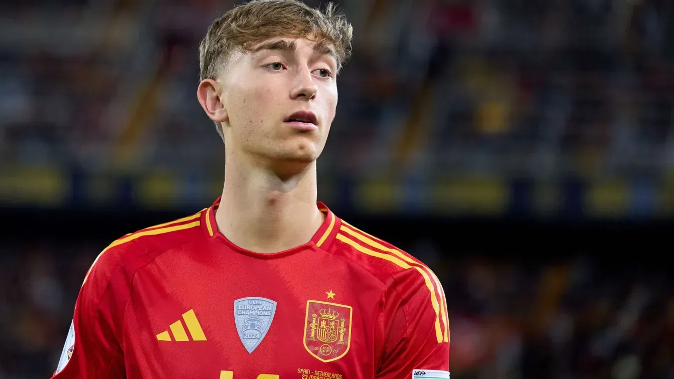 Luis de la Fuente stawia na duet z Realu Madryt. Huijsen wraca po nieobecności na mundialu