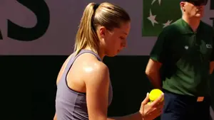 Maja Chwalińska – Maria Sakkari transmisja za darmo: Gdzie oglądać mecz dzisiaj na żywo, o której godzinie? (30.05.2026) [Roland Garros]