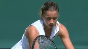 Maja Chwalińska - Rebecca Sramkova transmisja za darmo: Gdzie obejrzeć na żywo mecz dzisiaj w Internecie i TV? (21.09.2026) [WTA Singapur - Runda 1]