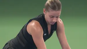 Maja Chwalińska znów w formie! 6:0 w pierwszym secie z Marią Sakkari, demolka!