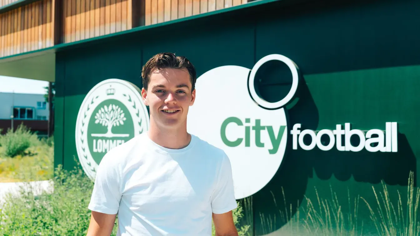 Manchester City podjął zaskakującą decyzję. Wielki talent natychmiast opuszcza klub