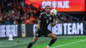 Manchester United dołącza do wyścigu o Kevina Schadego. Brentford stawia przeszkodę