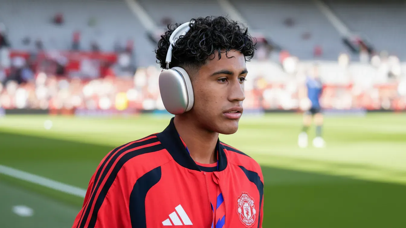 Manchester United drży o swoją perełkę. Giganci ruszyli po 15-letniego rekordzistę