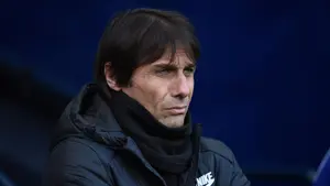 Manchester United miał skontaktować się z Antonio Conte