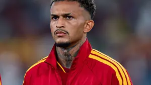 Manchester United obserwuje Wesleya Francę. Roma może zażądać znacznie więcej