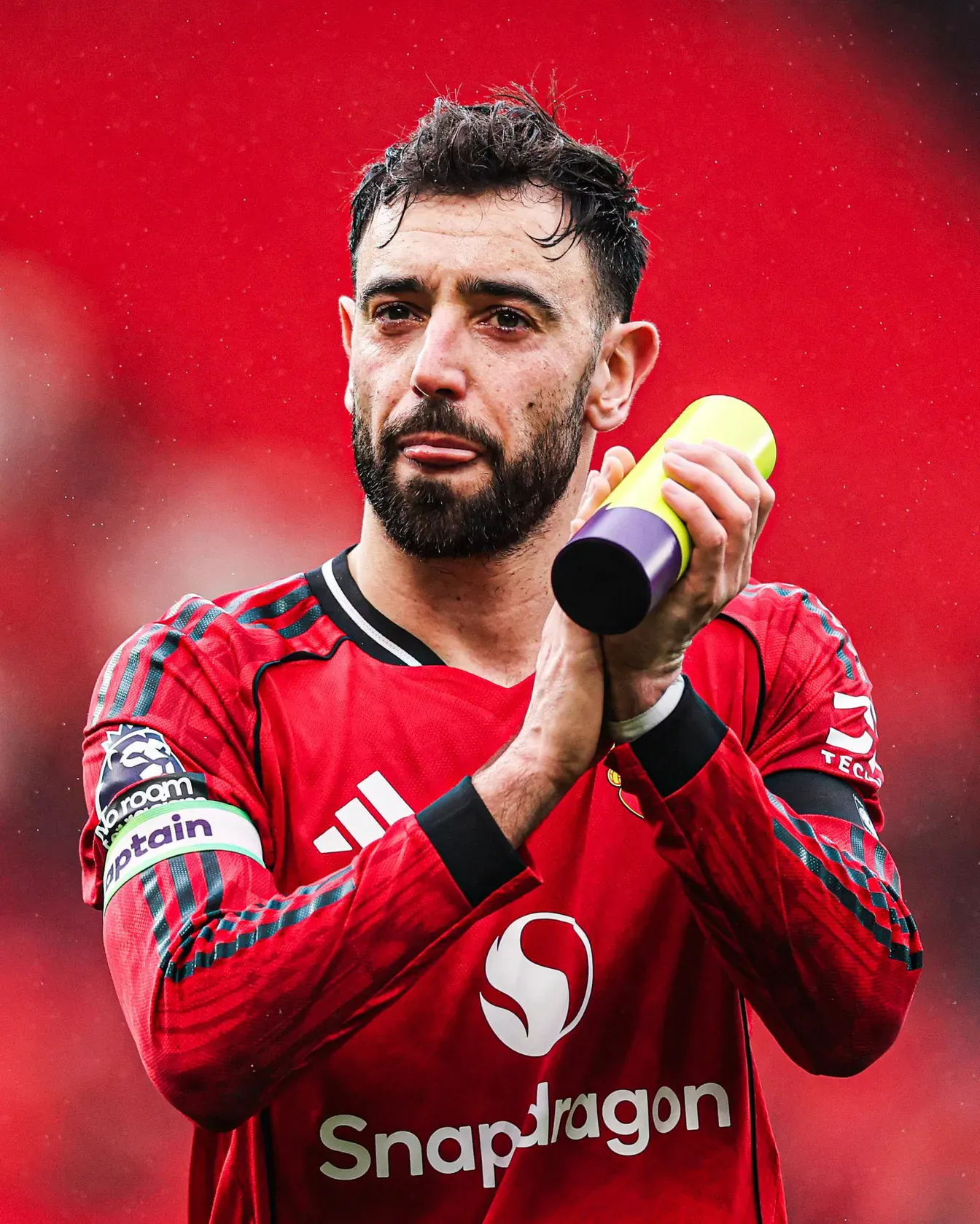 Manchester United podjął kluczową decyzję w sprawie Bruno Fernandesa