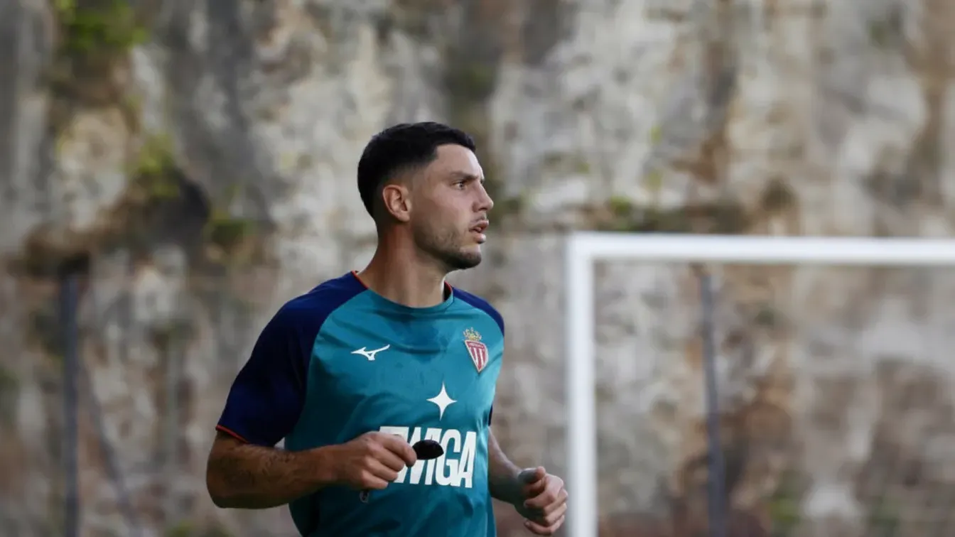 Matthis Abline zadebiutował w pierwszym składzie AS Monaco. Trener wieszczy mu wielką karierę