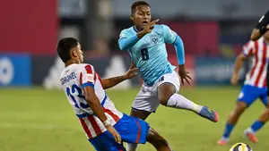 Mauro Coronel na celowniku klubów Premier League. Aston Villa i Brighton monitorują Paragwajczyka