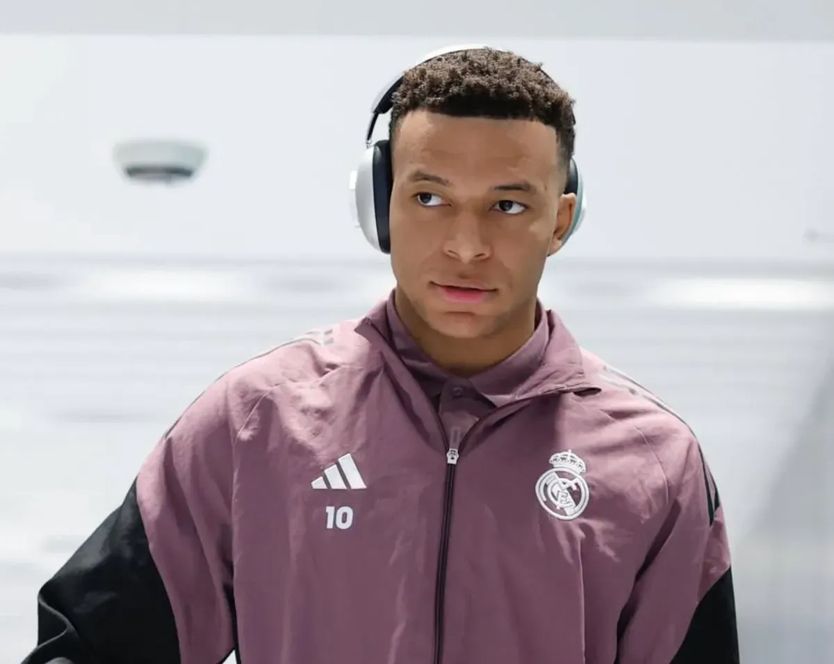 Mbappe ostro o Prestiannim: Nigdy nie powinien grać w Lidze Mistrzów