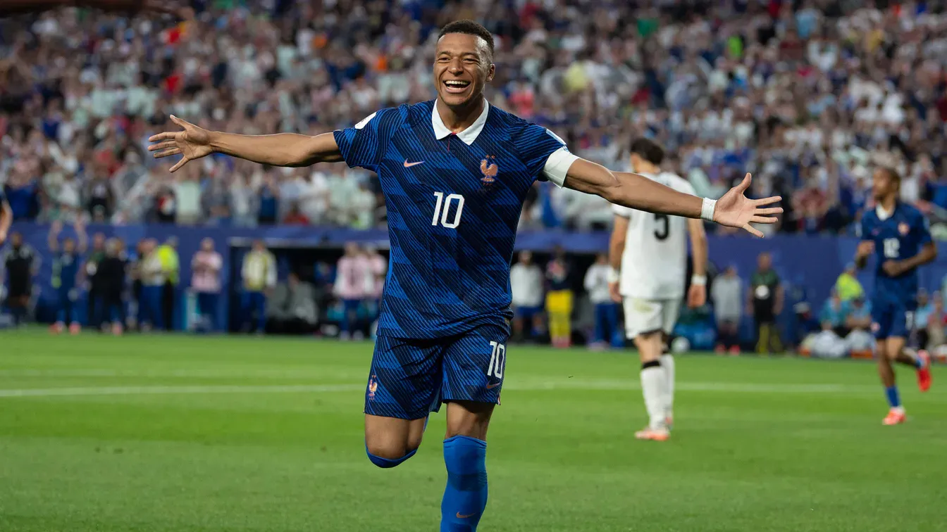 Mbappé za Wirtza? Liverpool i Real Madryt mają rozważać wymianę