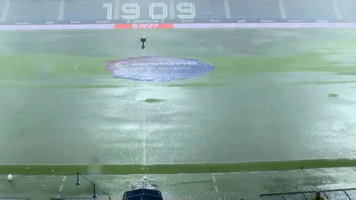 Meczu w Walencji dziś nie będzie. Ogromna ulewa zalała cały stadion Levante