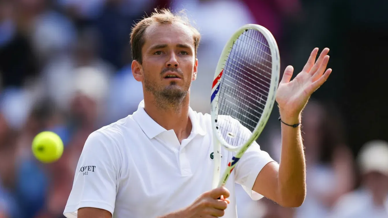 Medvedev podjął zaskakującą decyzję przed US Open. Rezygnuje z fortuny dla klubu z Winston-Salem