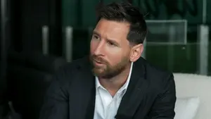 Messi wróci do Barcelony? Kandydat na prezydenta uderza w Laportę wielkim banerem