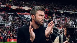 Michael Carrick uderza w sędziów i rywali. To zjawisko niszczy Premier League