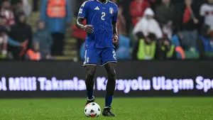 Michael Kayode rozchwytywany. Liverpool, Arsenal i Tottenham walczą o obrońcę Brentfordu
