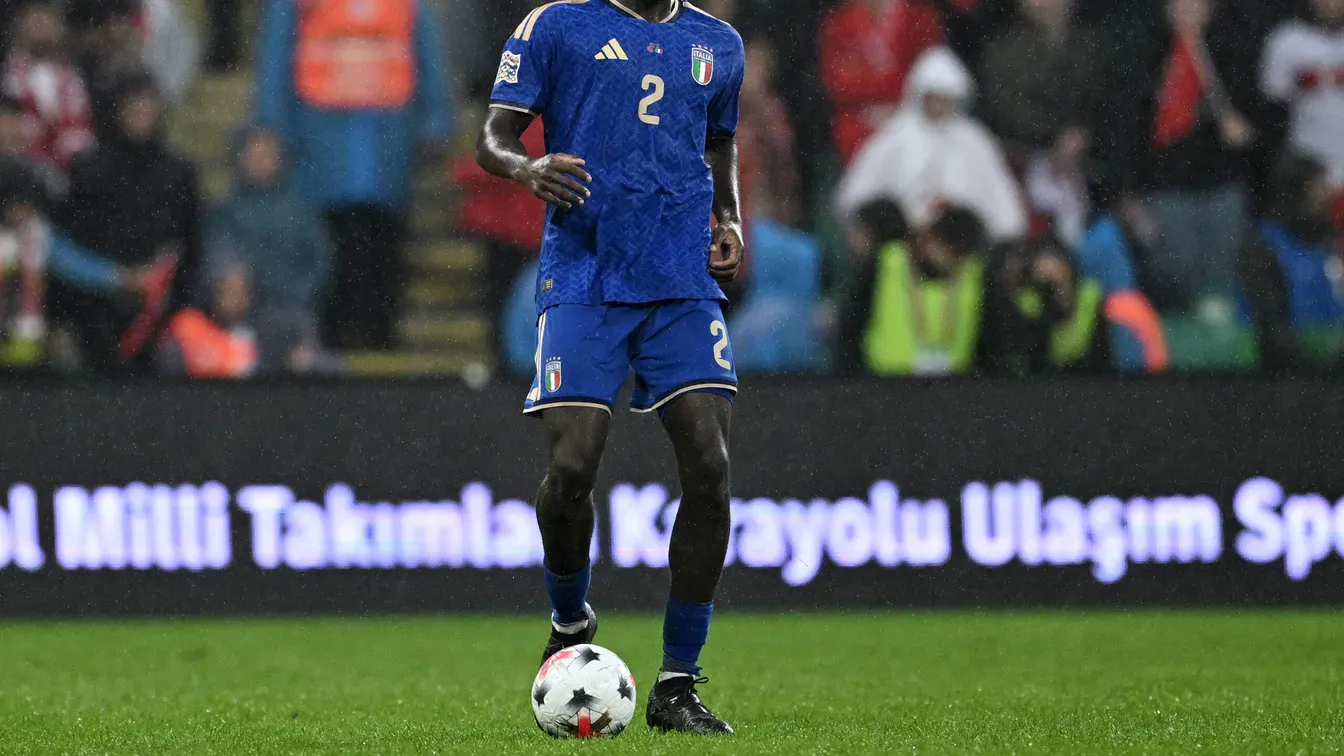Michael Kayode rozchwytywany. Liverpool, Arsenal i Tottenham walczą o obrońcę Brentfordu