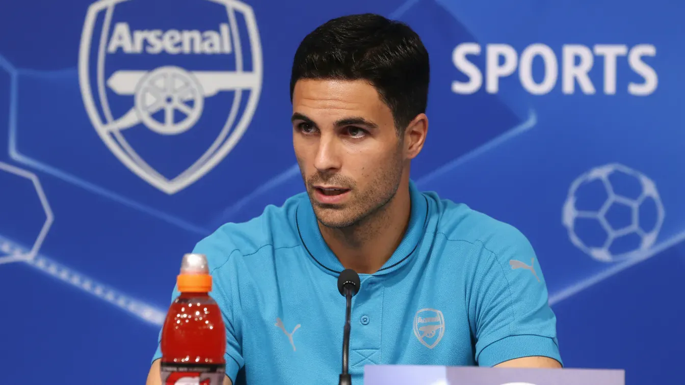 Mikel Arteta chce wielkich zmian w ataku. Juventus odpowiedział na ofertę Arsenalu