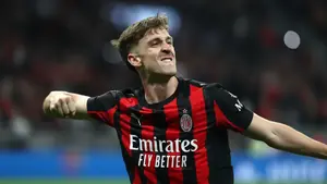 Milan pod ścianą przed meczem z Parmą. Allegri na trybunach, a Inter ucieka