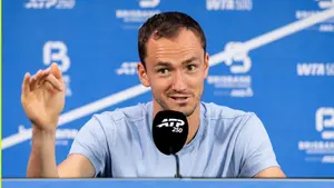 Mistrz uwięziony w Dubaju. Daniil Medvedev nie może opuścić kraju przez konflikt zbrojny