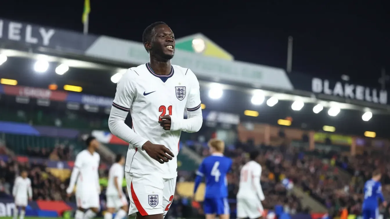 Mistrzowie Belgii ruszyli po talent z Londynu. Crystal Palace odrzuciło pierwszą ofertę