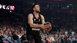 Mistrzowie Europy ogłosili kluczową decyzję. Kapitan Olympiacosu zostaje w Pireusie
