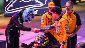 Młody talent upokarza gwiazdę Mercedes-AMG. Czy to koniec marzeń o tytule?