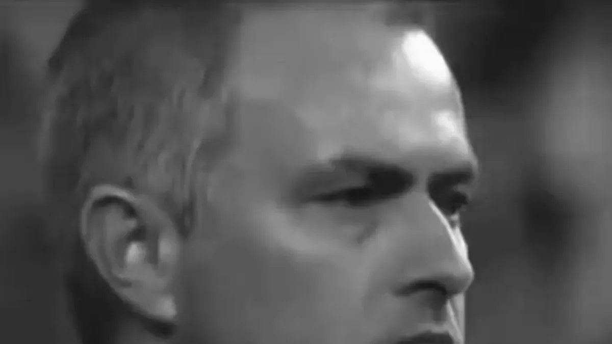 Mourinho patrzy, jak Barcelona strzela piątkę za piątką na jego powitanie