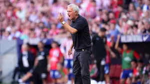 Mourinho stanął w obronie Huijsena. „Zrobiliście z niego przestępcę”