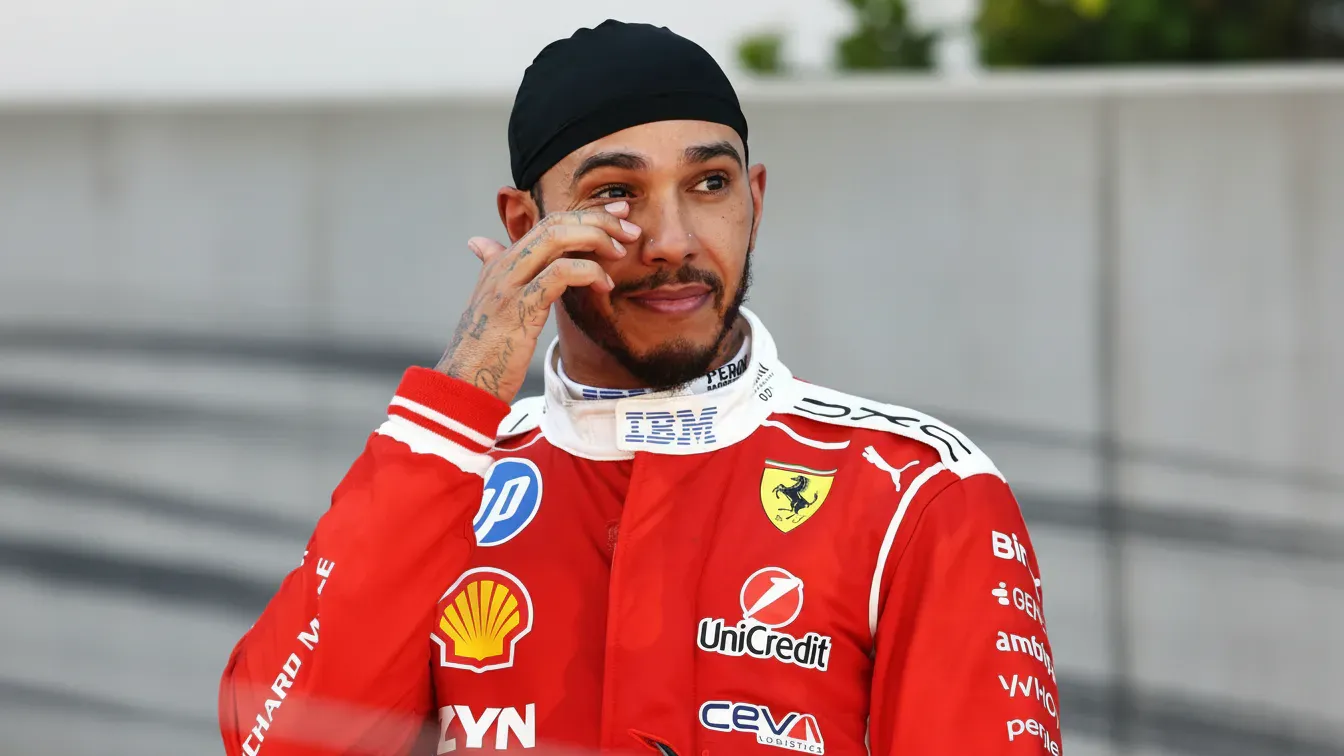 „Może to prawda, że to tracisz”. Hamilton przerwał milczenie po wielkim triumfie Ferrari