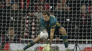Nagły zwrot w sprawie Emiliano Martíneza. Juventus podjął ostateczną decyzję