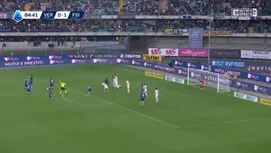 Najspokojniesza wymiana koszulek w historii futbolu i dwie czerwone kartki dla obu zawodników! Serie A nigdy nie zawodzi