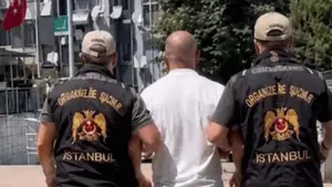 Napisał o wielkim transferze. Niedługo później zatrzymała go policja!
