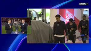 Nasi komentatorzy w doborowym towarzystwie pewnego wyjątkowego pucharu. Meldunek z Monachium poniżej, pierwszy gwizdek j
